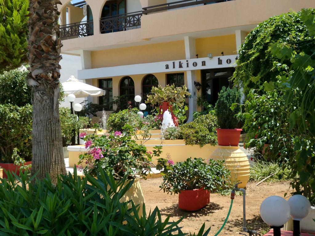 Alkion Hotel Stalós Exterior foto